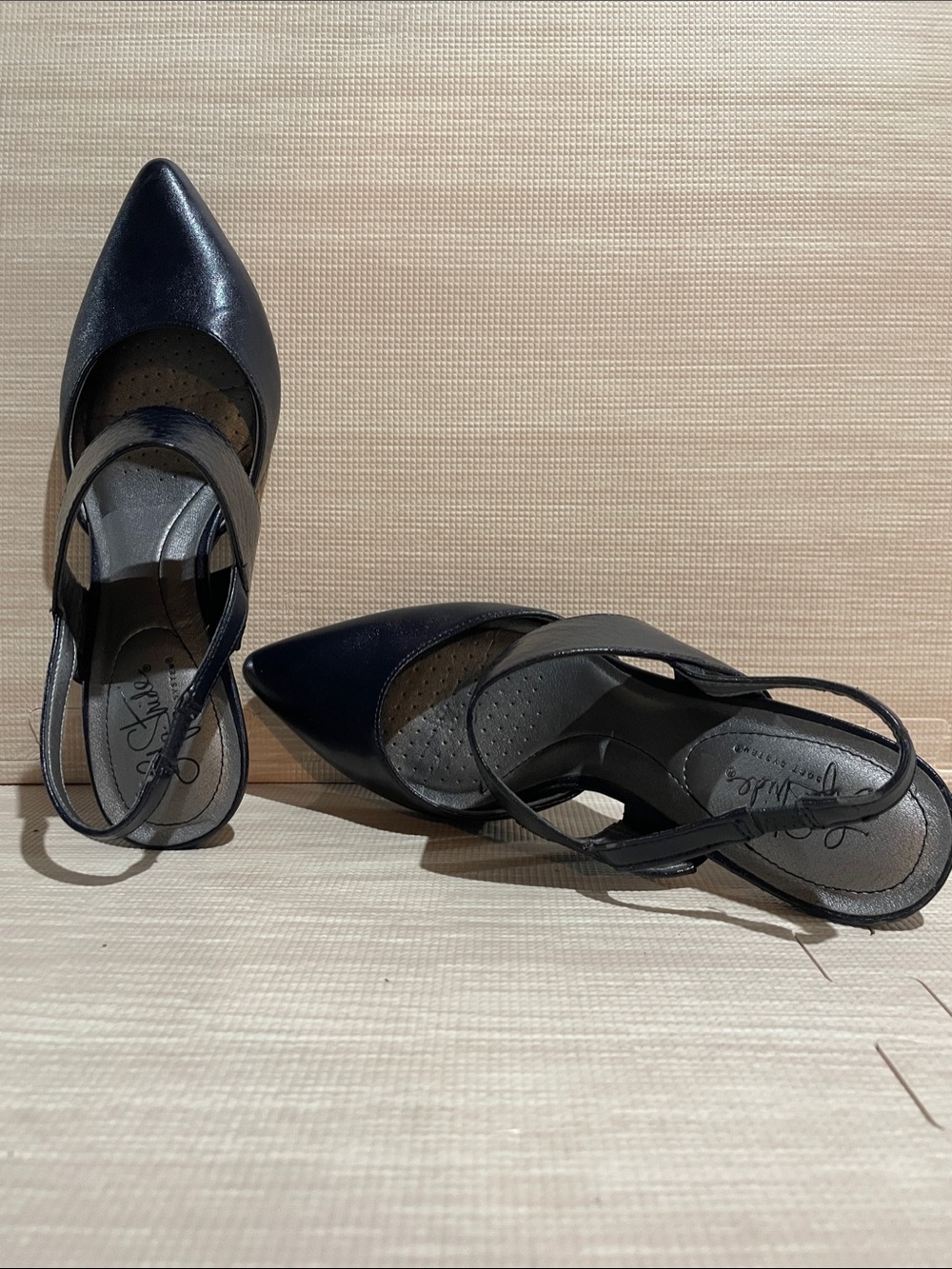 Life Stride Pointed Toe Slingback Heels - Darkest Navy